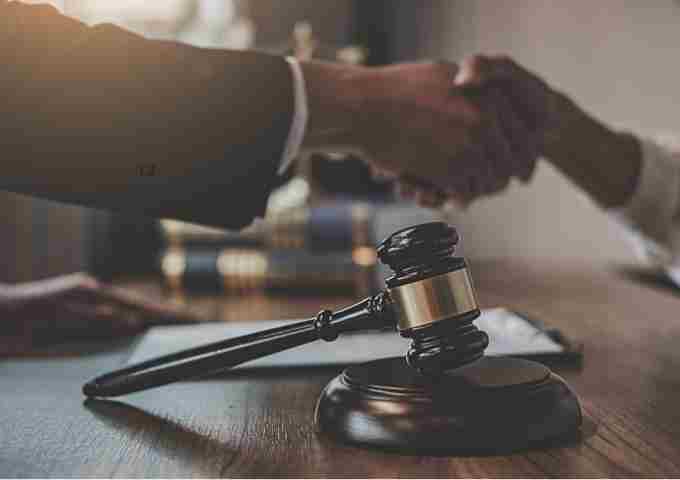 Consultoria jurídica contínua